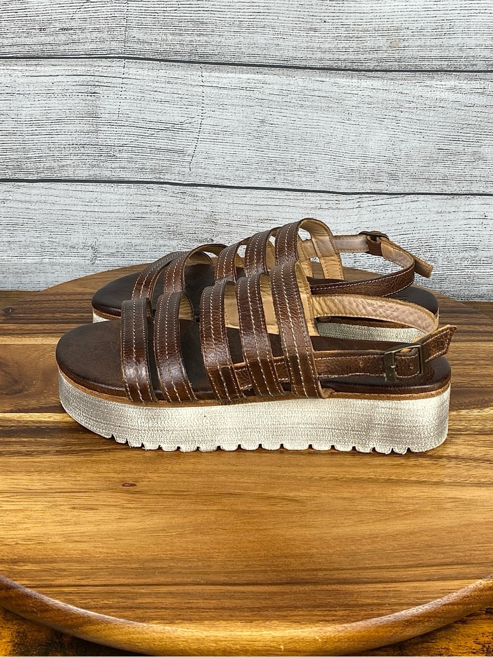 Bed Stu Ensley Teak Rustic Leather Platform Heel Slingback Sandals Womens Size 8